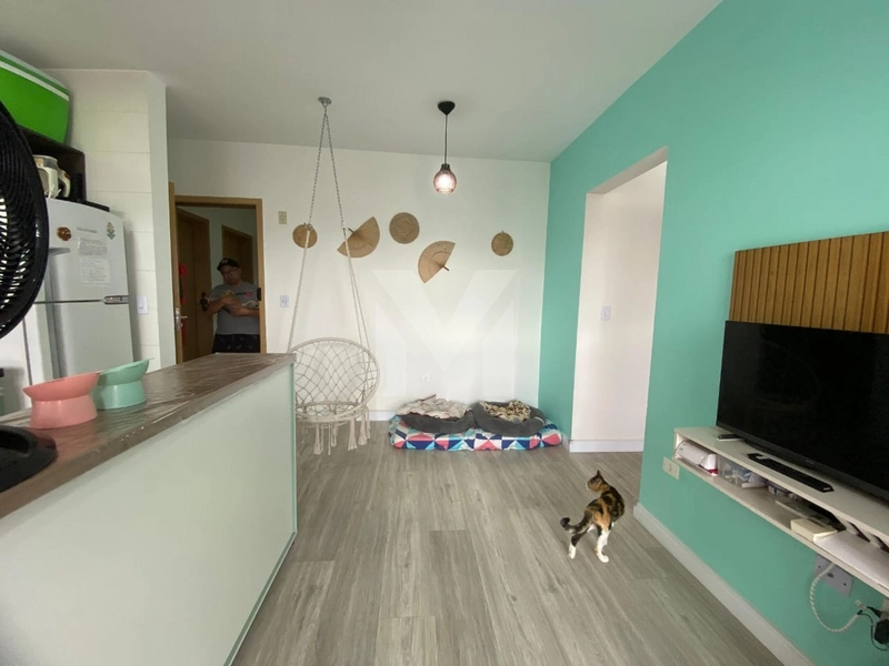 1 Dorm a 50m da Praia • Sacada c/ Churrasqueira • Piscina: 5ª foto da galeria de imagens do imóvel