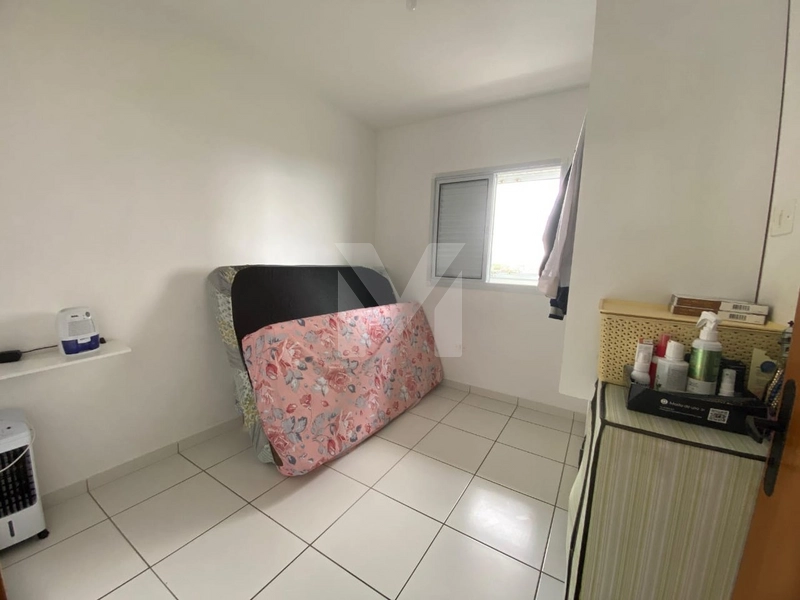 1 Dorm a 50m da Praia • Sacada c/ Churrasqueira • Piscina: 12ª foto da galeria de imagens do imóvel