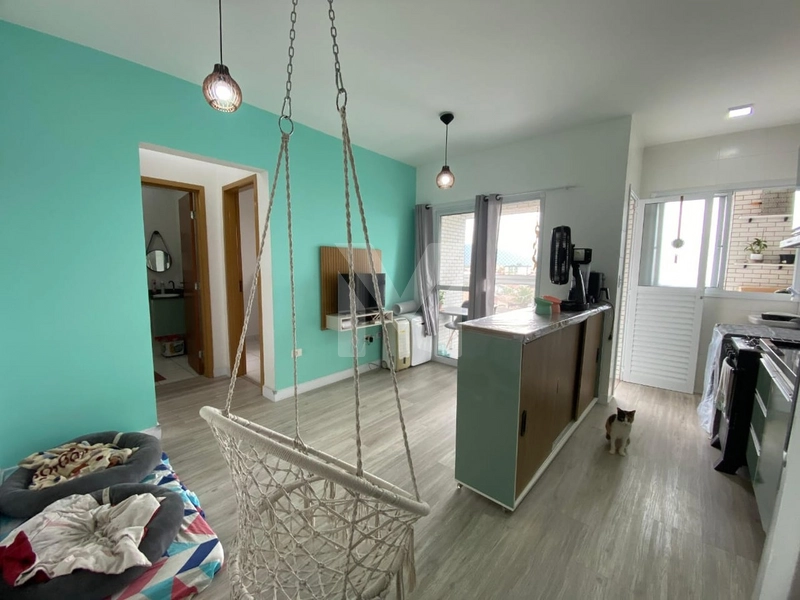 1 Dorm a 50m da Praia • Sacada c/ Churrasqueira • Piscina: 2ª foto da galeria de imagens do imóvel