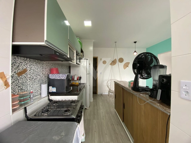 1 Dorm a 50m da Praia • Sacada c/ Churrasqueira • Piscina: 10ª foto da galeria de imagens do imóvel