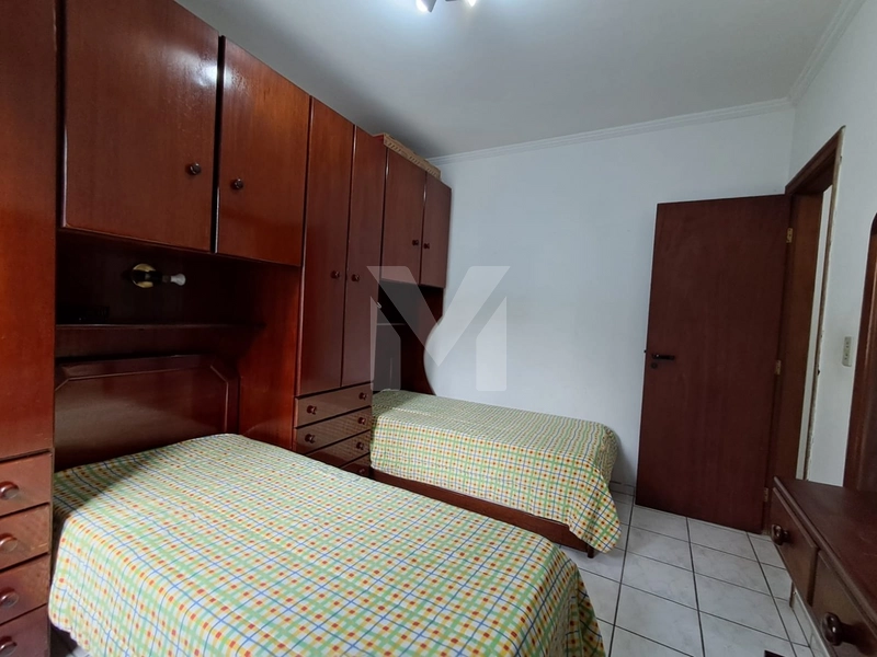 Apartamento à Venda Próximo  Praia 2 Dorm,  1 Suíte, Sacada, Mobiliado: 22ª foto da galeria de imagens do imóvel