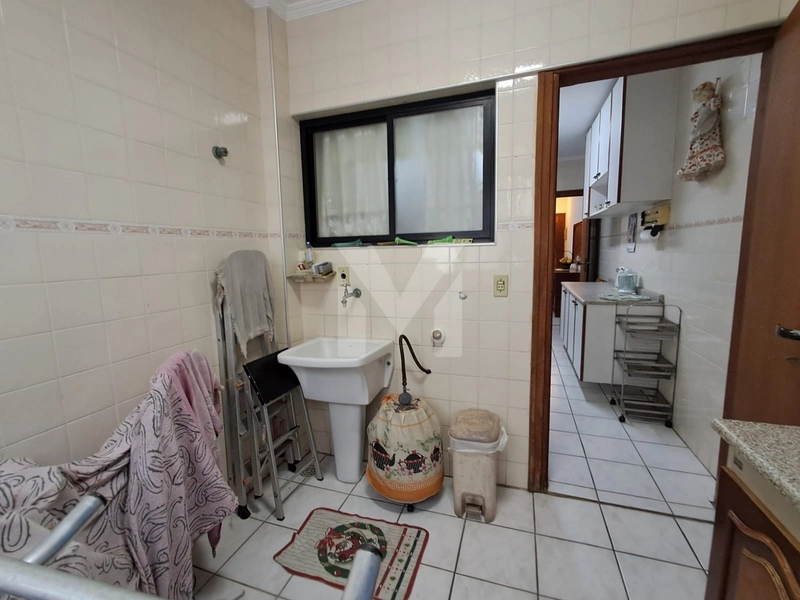 Apartamento à Venda Próximo  Praia 2 Dorm,  1 Suíte, Sacada, Mobiliado: 18ª foto da galeria de imagens do imóvel
