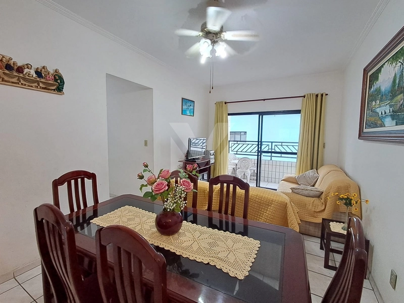 Apartamento à Venda Próximo  Praia 2 Dorm,  1 Suíte, Sacada, Mobiliado: 2ª foto da galeria de imagens do imóvel