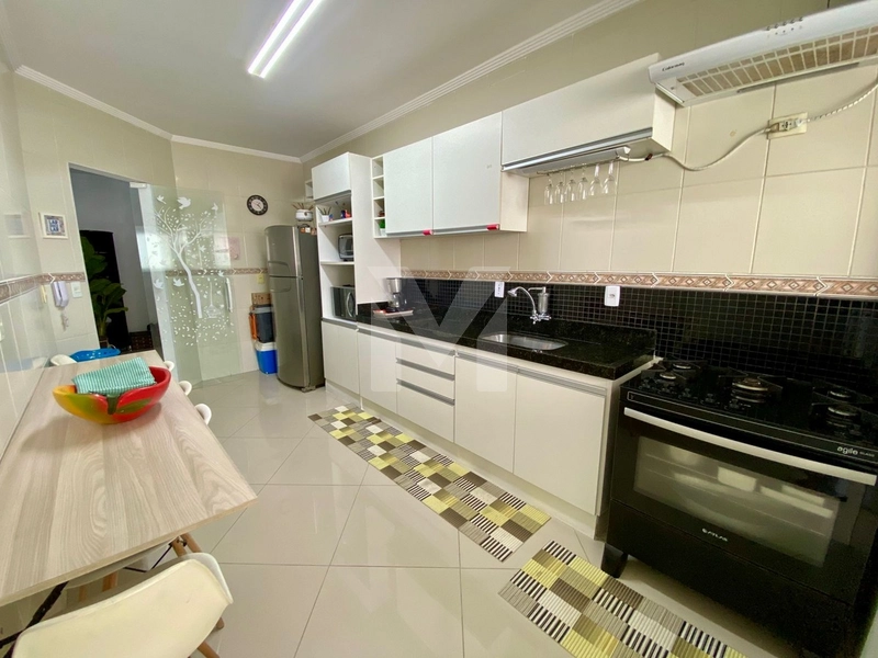 Apartamento Apenas 150m da praia - Bairro Guilhermina: 14ª foto da galeria de imagens do imóvel