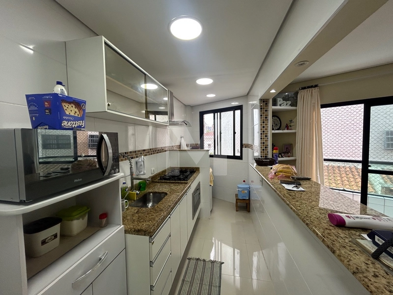 Apartamento à Venda no Ocian – 100m da Praia: 2ª foto da galeria de imagens do imóvel