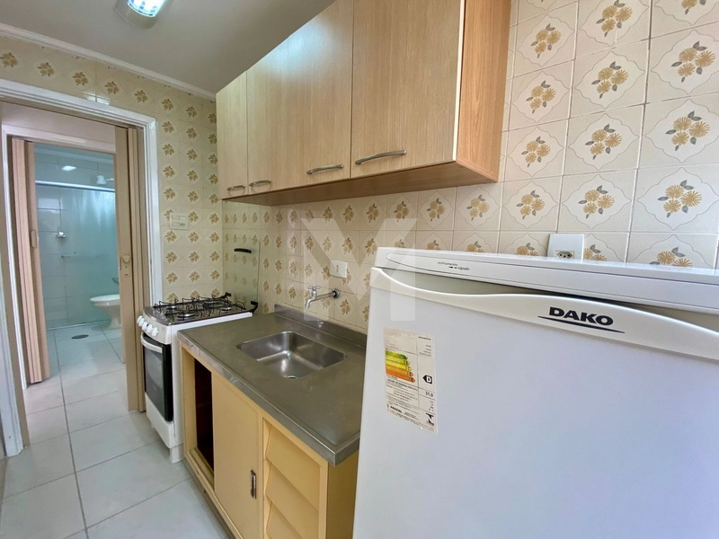 Amplo Kitão Reformado – 39m² de Área Útil – Prédio Frente Mar: 9ª foto da galeria de imagens do imóvel