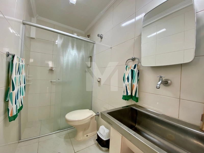 Amplo Kitão Reformado – 39m² de Área Útil – Prédio Frente Mar: 7ª foto da galeria de imagens do imóvel