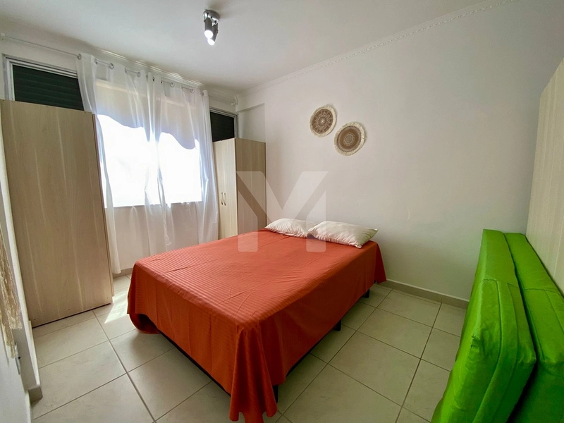 Amplo Kitão Reformado – 39m² de Área Útil – Prédio Frente Mar: 3ª foto da galeria de imagens do imóvel