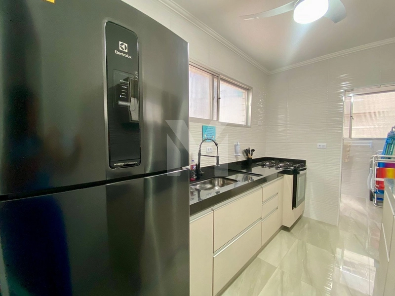 Apartamento na Guilhermina – a apenas 100 metros da praia: 4ª foto da galeria de imagens do imóvel