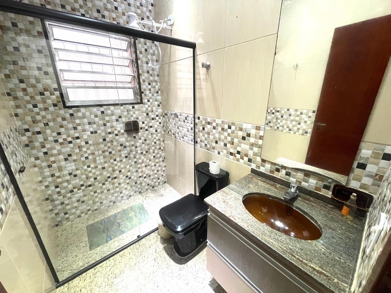 Casa com 3 dormitórios em terreno de 350 m², muito bem localizada!: 24ª foto da galeria de imagens do imóvel