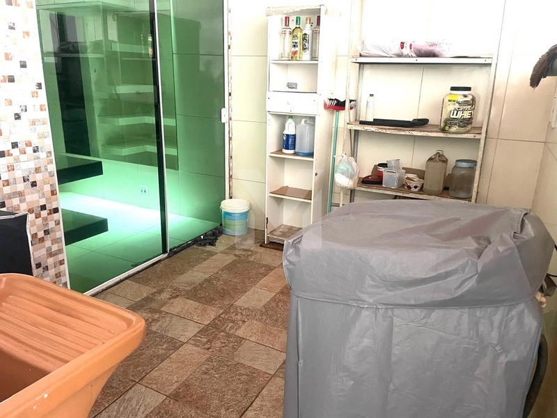 Casa com 3 dormitórios em terreno de 350 m², muito bem localizada!: 11ª foto da galeria de imagens do imóvel