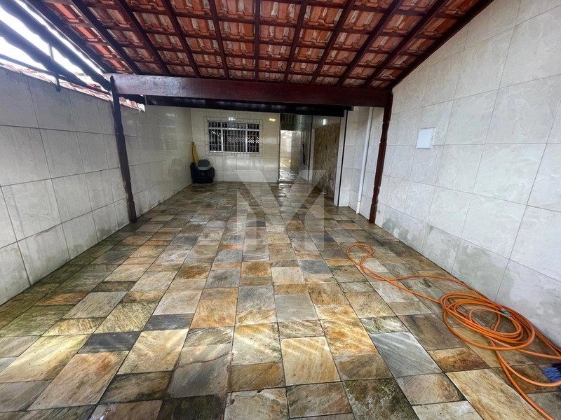 Casa com 3 dormitórios em terreno de 350 m², muito bem localizada!: 2ª foto da galeria de imagens do imóvel