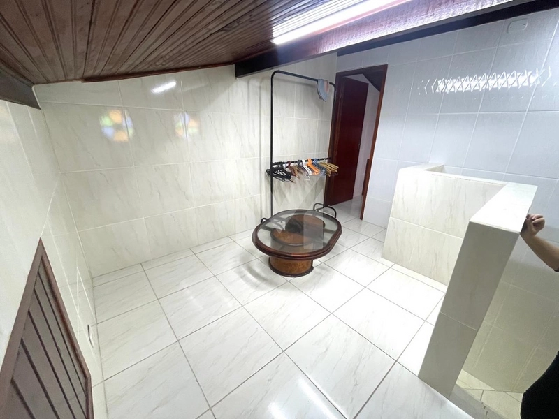 Casa com 3 dormitórios em terreno de 350 m², muito bem localizada!: 14ª foto da galeria de imagens do imóvel