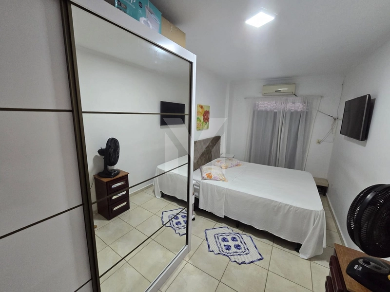 Apartamento 2 dormitórios 200 metros do mar - Preço Imperdível!: 5ª foto da galeria de imagens do imóvel