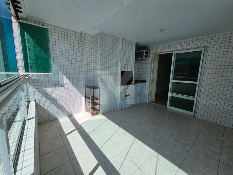 Apartamento amplo próximo a praia: 7ª foto da galeria de imagens do imóvel