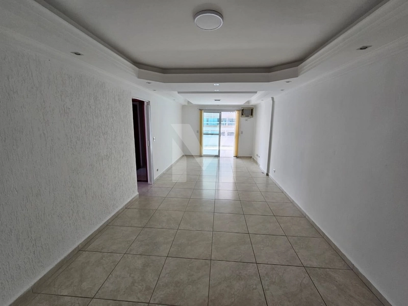 Apartamento amplo próximo a praia: 4ª foto da galeria de imagens do imóvel