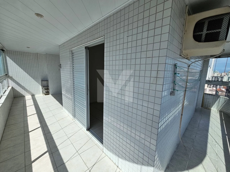 Apartamento amplo próximo a praia: 8ª foto da galeria de imagens do imóvel