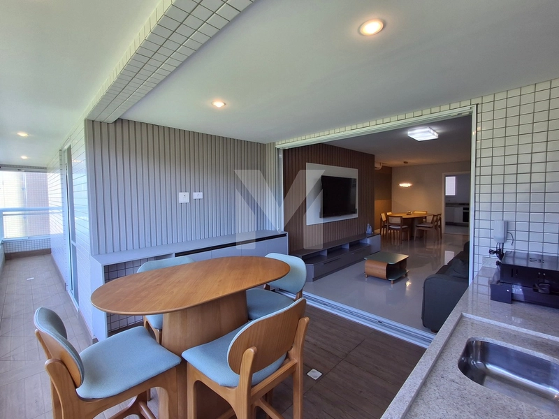 Lindo apartamento mobiliado e decorado no Canto do Forte com 4 suítes: 3ª foto da galeria de imagens do imóvel