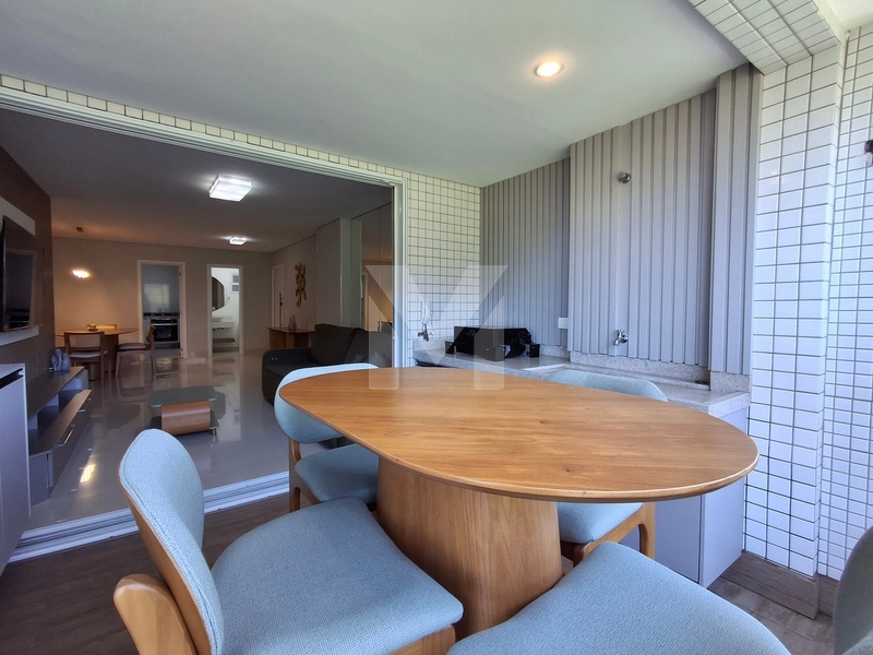 Lindo apartamento mobiliado e decorado no Canto do Forte com 4 suítes: 7ª foto da galeria de imagens do imóvel