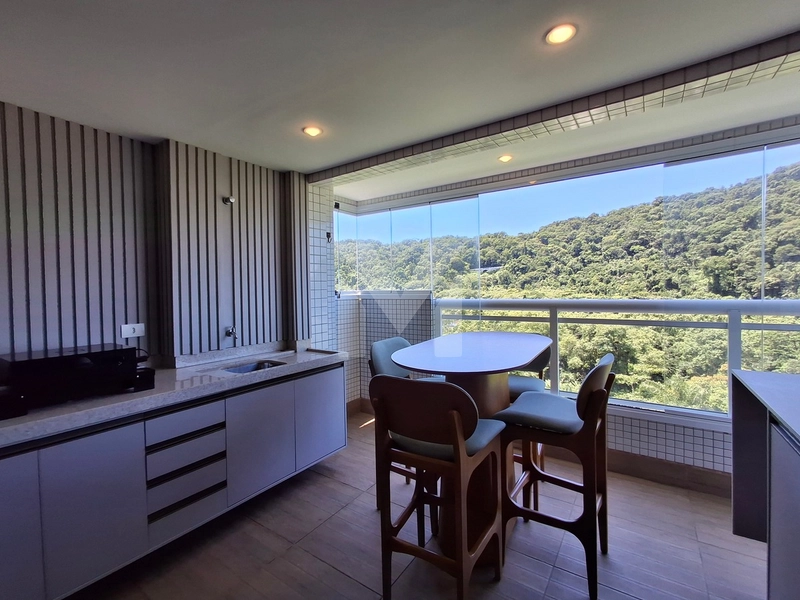 Lindo apartamento mobiliado e decorado no Canto do Forte com 4 suítes: 5ª foto da galeria de imagens do imóvel