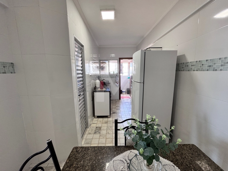 APARTAMENTO FRENTE MAR 2 DORMITÓRIOS COM SACADA: 6ª foto da galeria de imagens do imóvel