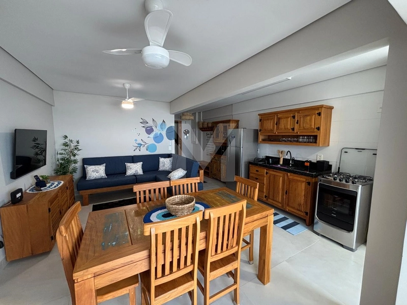 APARTAMENTO FRENTE MAR: 7ª foto da galeria de imagens do imóvel