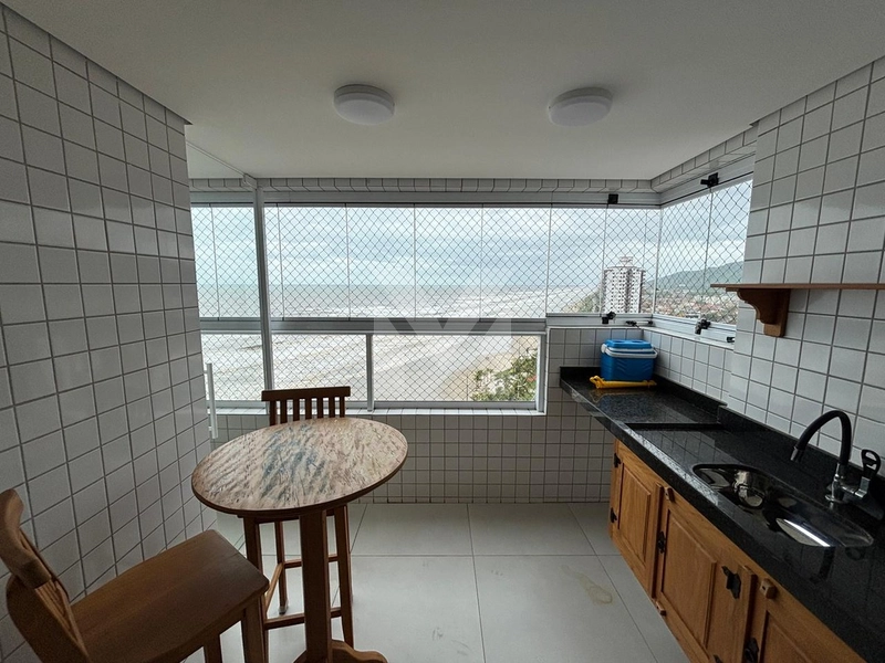 APARTAMENTO FRENTE MAR: 13ª foto da galeria de imagens do imóvel