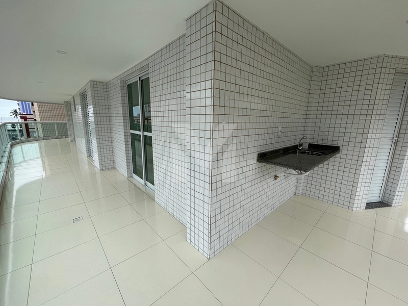 Apartamento Espaçoso para Locação – A 2 Quadras da Praia: 17ª foto da galeria de imagens do imóvel