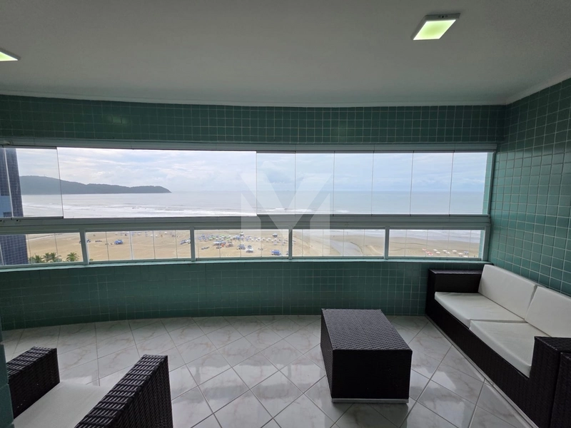 Apartamento frente mar: 2ª foto da galeria de imagens do imóvel