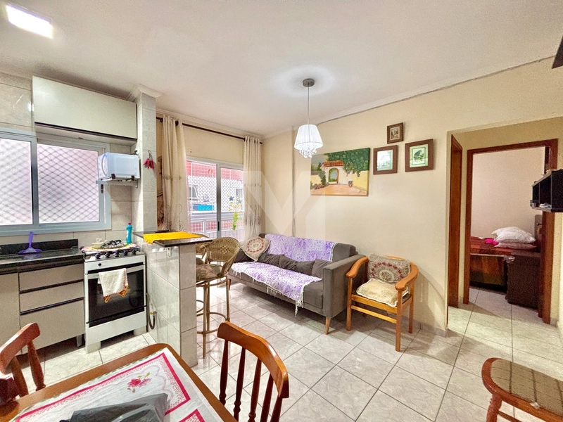 Seu investimento começa aqui, Apartamento há 100m da Praia na Ocian.: 3ª foto da galeria de imagens do imóvel