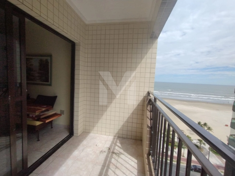 Apartamento Frente Mar: 2ª foto da galeria de imagens do imóvel