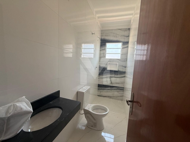 Belisssima Sobreposta Alta de Sacada com 2 Dormitórios: 11ª foto da galeria de imagens do imóvel