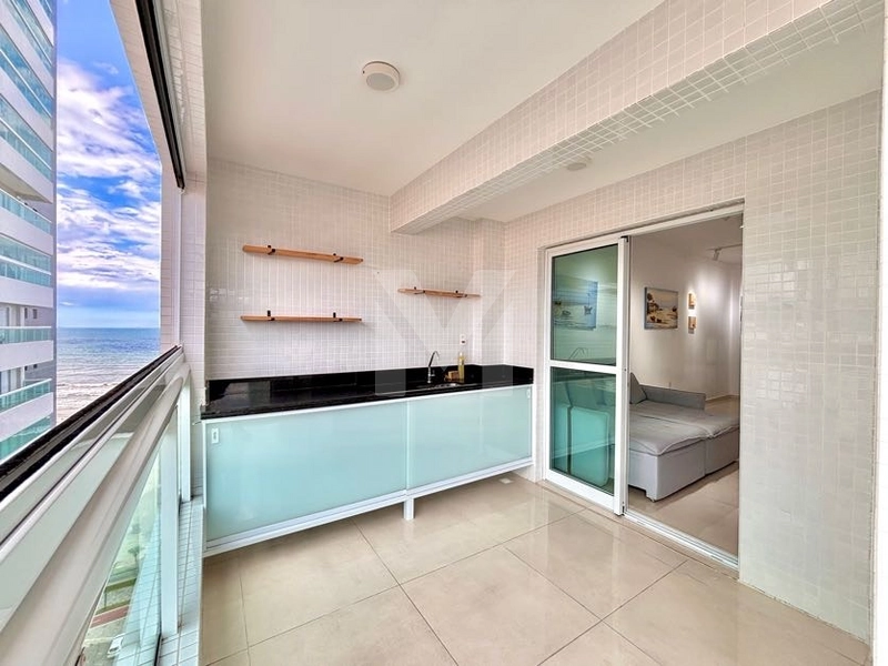 Apartamento para pessoas exigentes em prédio frente ao Mar: 2ª foto da galeria de imagens do imóvel