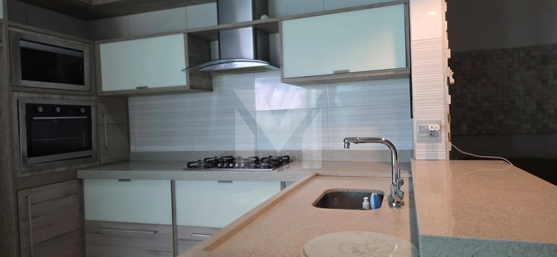 Casa térrea isolada de 3 dormitórios no Canto do Forte!!!: 2ª foto da galeria de imagens do imóvel