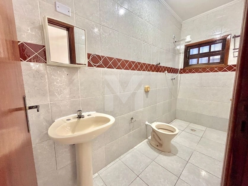 Casa individual na Ocean para locação definitiva há 400m da Praia: 16ª foto da galeria de imagens do imóvel