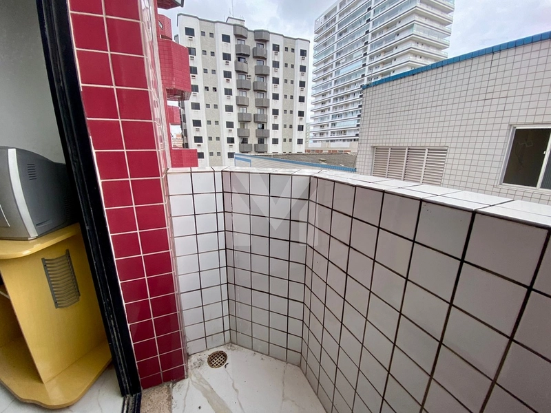 Apartamento no Canto do Forte: 2ª foto da galeria de imagens do imóvel