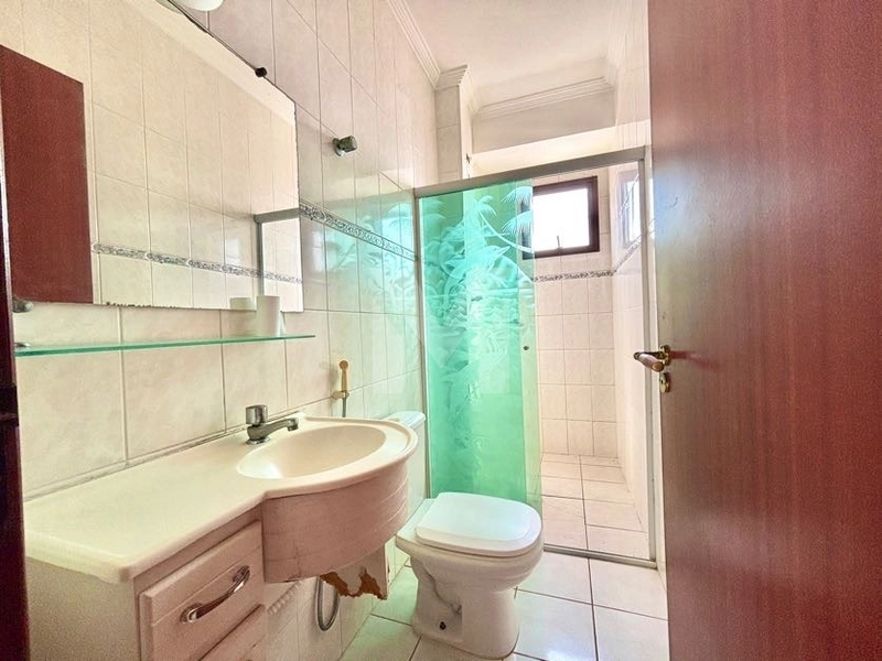 Apartamento 2 Dorm. há 200m da Praia. 2 Vagas: 18ª foto da galeria de imagens do imóvel