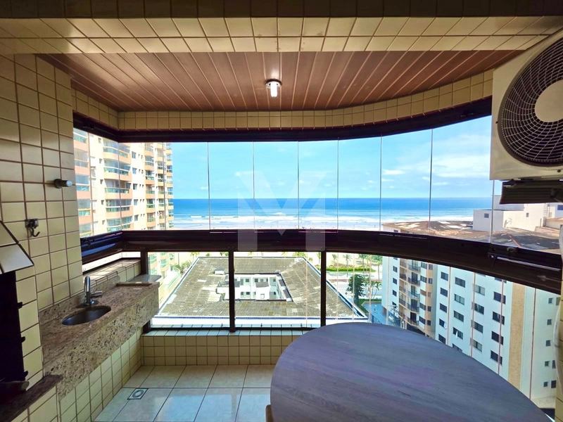 Apartamento há 50m da Praia, 2 dormitórios(1uíte)