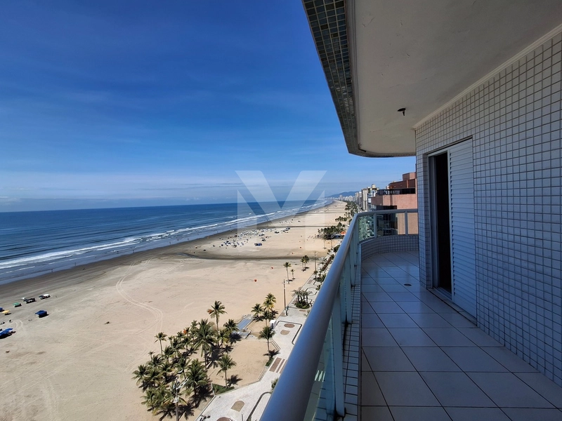 Apartamento frente total para o mar com 3 quartos na Guilhermina