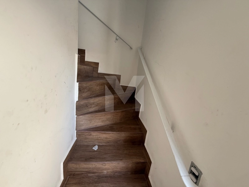 SOBREPOSTA ALTA DE SACADA COM 3 DORMITORIOS SENDO 1 SUITE: 5ª foto da galeria de imagens do imóvel