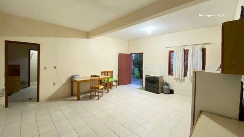 Com 339m² de terreno em Balneário Estreito!: 4ª foto da galeria de imagens do imóvel