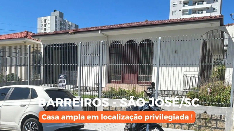 CASA AMPLA COM LOCALIZAÇÃO PRIVILEGIADA- BARREIROS, SÃO JOSÉ/SC: 1ª foto da galeria de imagens do imóvel