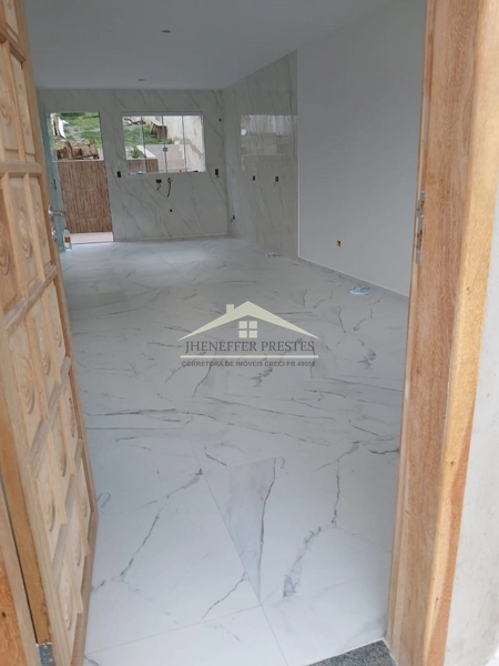 Sobrado a venda com 3 quartos 499MIL, próximo do CLUB SANTA MONICA: 3ª foto da galeria de imagens do imóvel