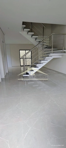 Sobrado com 03 Quartos localizado no centro de quatro barras: 4ª foto da galeria de imagens do imóvel