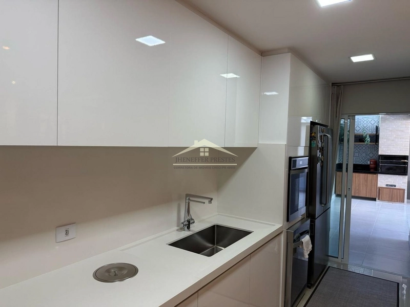 Sobrado à venda no bairro Atuba\Pinhais . mobilhado, pronto á morar: 9ª foto da galeria de imagens do imóvel