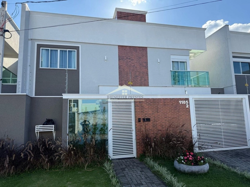 Sobrado à venda no bairro Atuba\Pinhais . mobilhado, pronto á morar: 1ª foto da galeria de imagens do imóvel