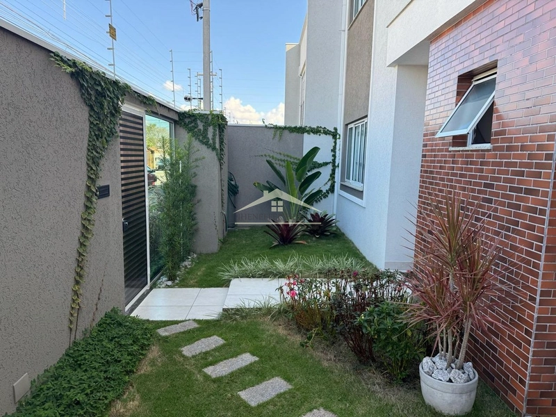 Sobrado à venda no bairro Atuba\Pinhais . mobilhado, pronto á morar: 2ª foto da galeria de imagens do imóvel