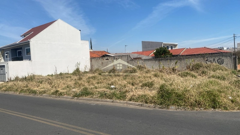 TERRENO DE ESQUINAS  A VENDA EM COLOMBO/PARQUE DOS LAGOS 15X25  320mil: 2ª foto da galeria de imagens do imóvel