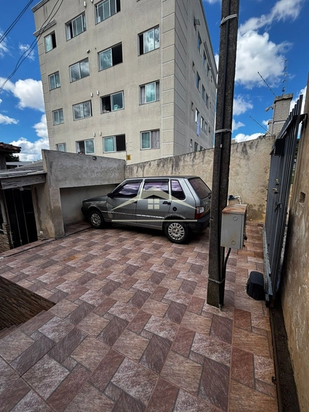 IMÓVEL COM PERFIL DE INVESTIMENTO OU MULTIFAMILIAR EM COLOMBO: 19ª foto da galeria de imagens do imóvel