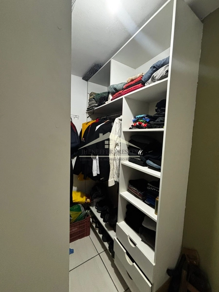 IMÓVEL COM PERFIL DE INVESTIMENTO OU MULTIFAMILIAR EM COLOMBO: 11ª foto da galeria de imagens do imóvel